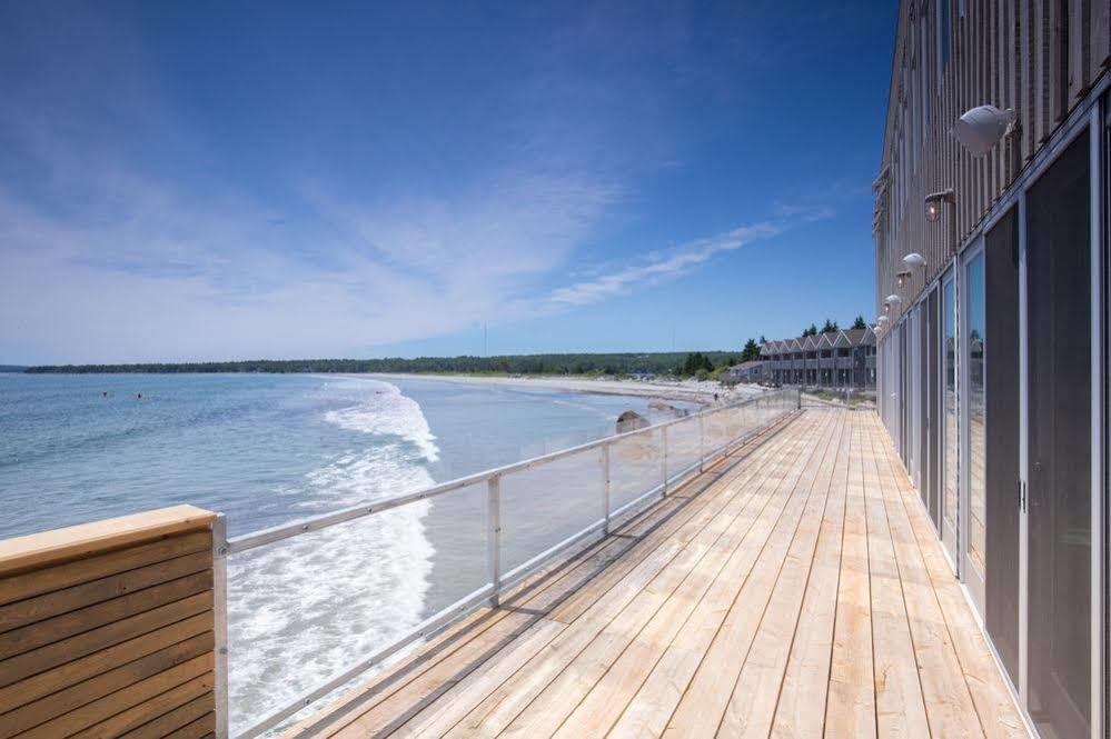 Quarterdeck Beachside Villas & Lofts Summerville Centre Exterior photo